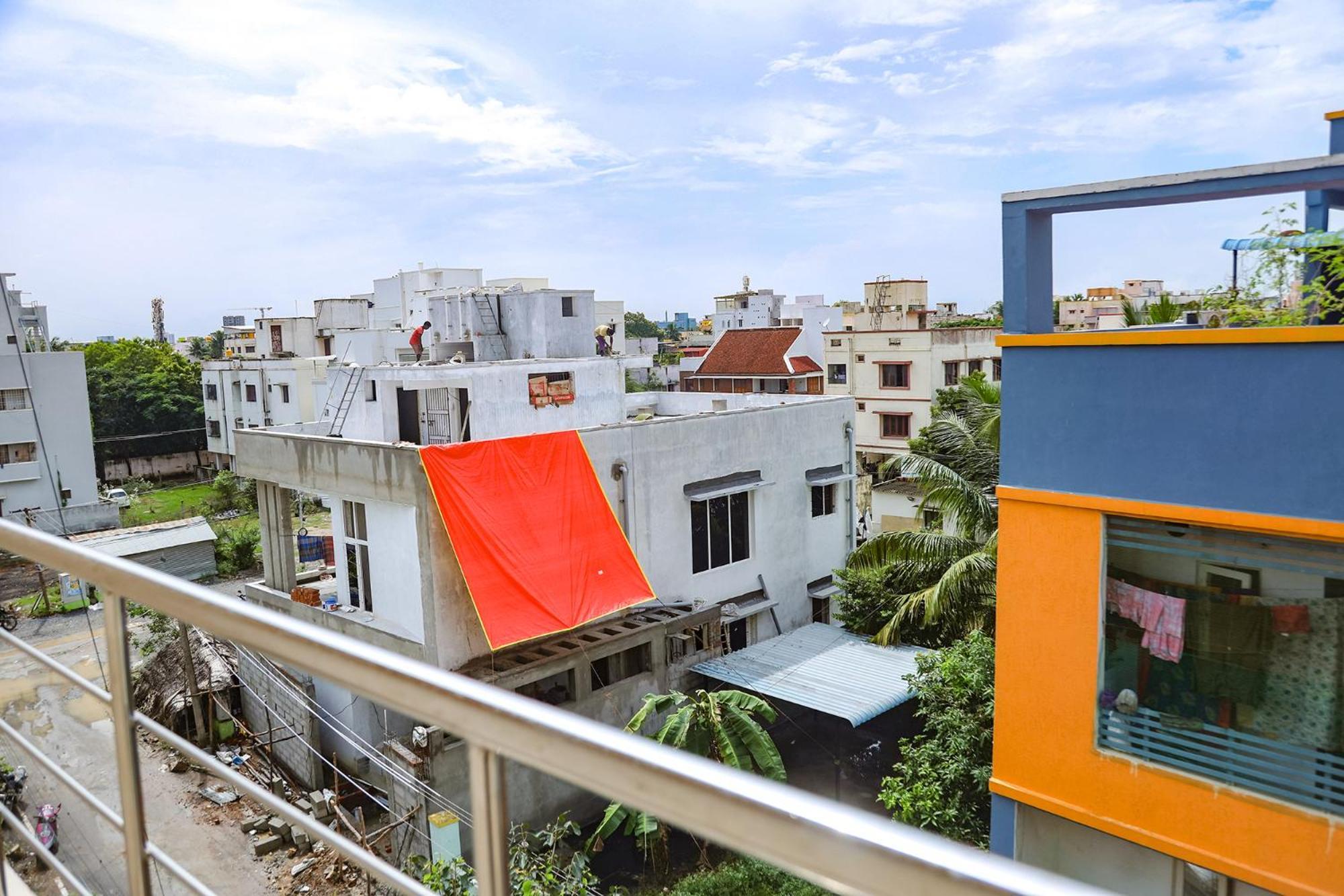 Fabhotel Tree Service Kolathur - Nr Thirumangalam Metro Station Hotel 3*