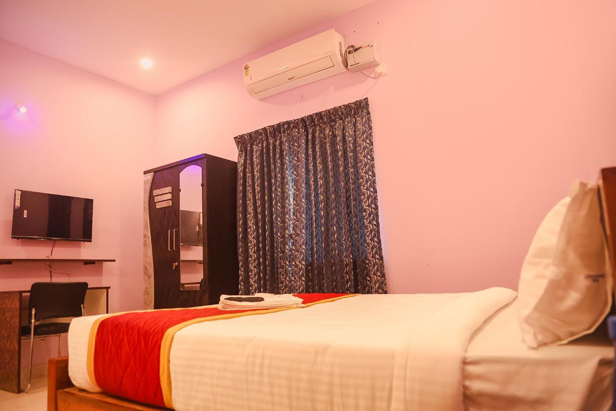 Fabhotel Tree Service Kolathur - Nr Thirumangalam Metro Station Chennai