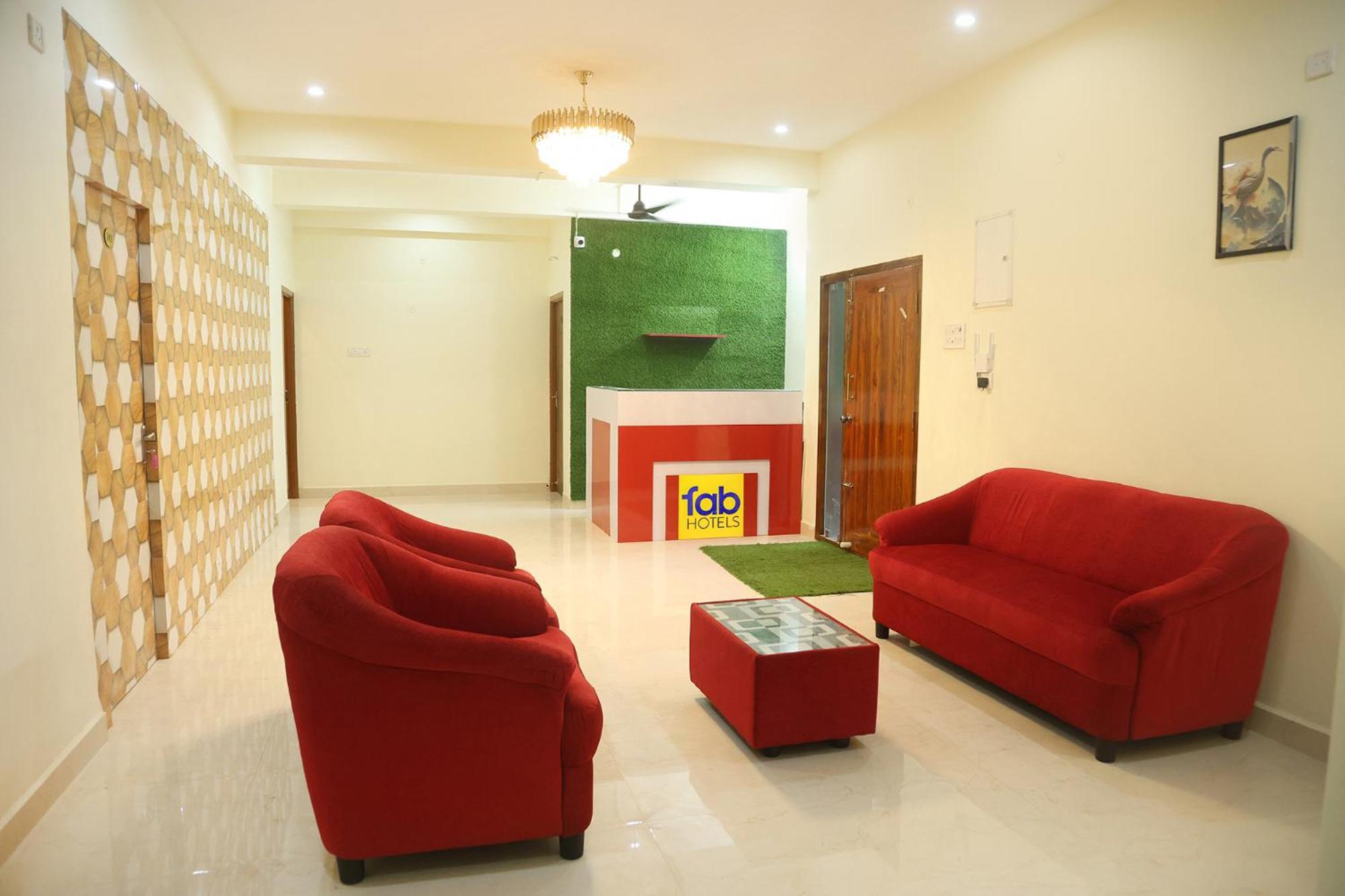 Fabhotel Tree Service Kolathur - Nr Thirumangalam Metro Station Hotel