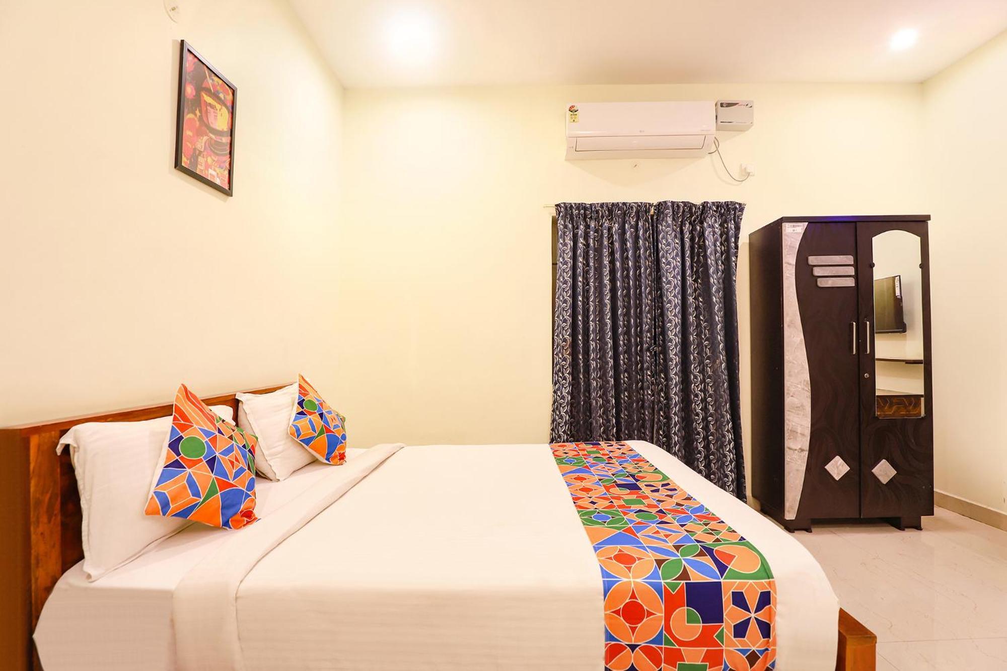 Fabhotel Tree Service Kolathur - Nr Thirumangalam Metro Station